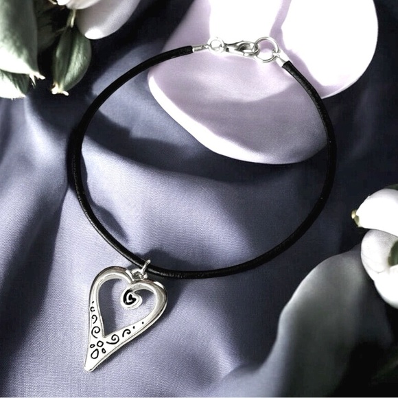 5 For $25💫Hippie Gypsy Groovy Silver Heart Bracelet - Picture 4 of 5